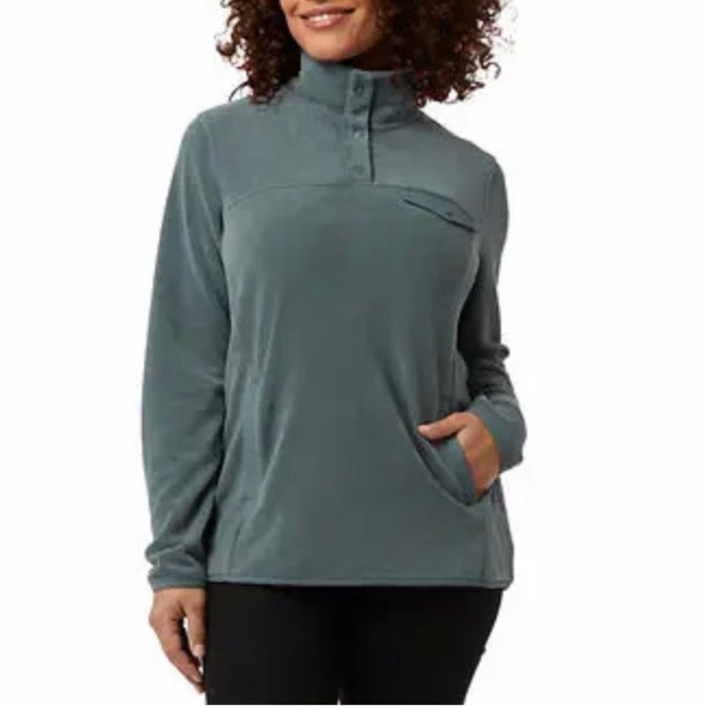 NWT 32 Degrees Deep Green fleece pullover with snaps. Small.